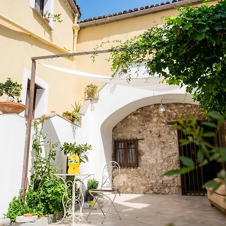 Charming House In With Sea View * Francolise